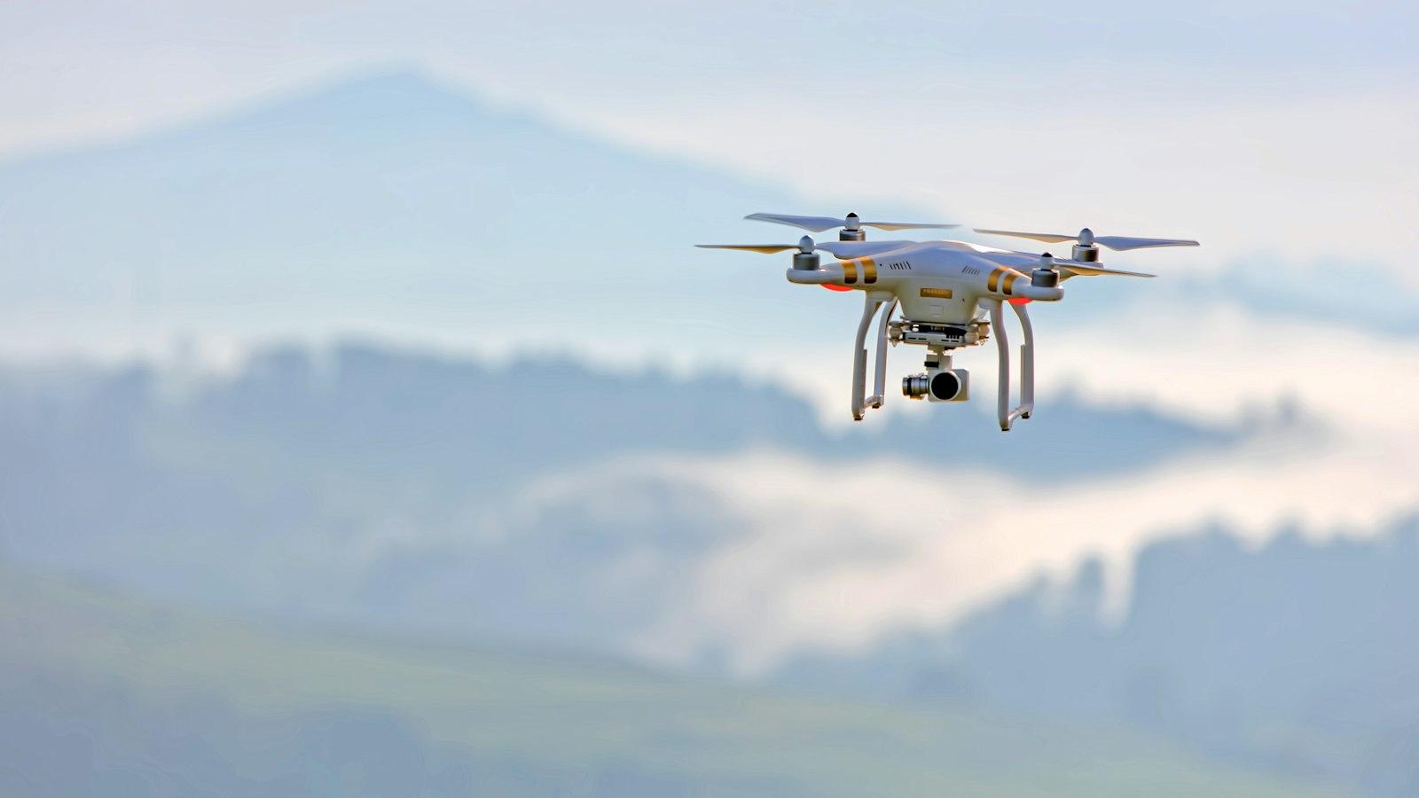 Drones: A Tecnologia do⁤ Futuro ‍nas Rodovias